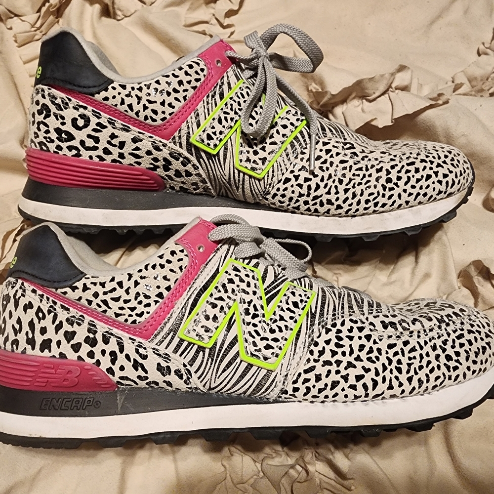 New Balance leopard